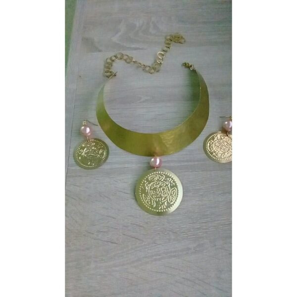 collier traditionnel